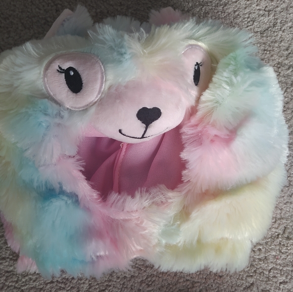 Costume - Picture 5 of 9